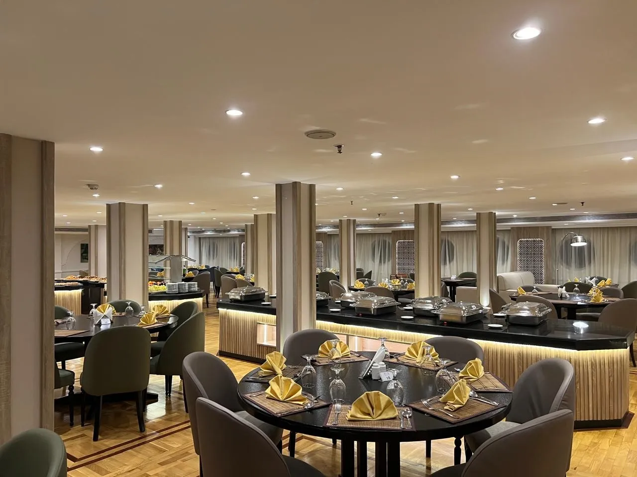 Restaurant aboard the Ciela Nile cruise